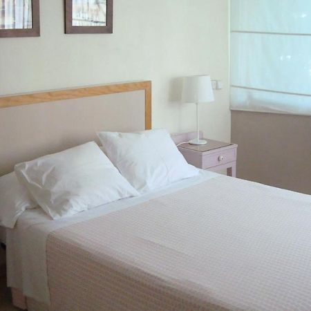Апартаменты Apartamento La Carihuela - Urb. Eurosol Торремолинос Экстерьер фото