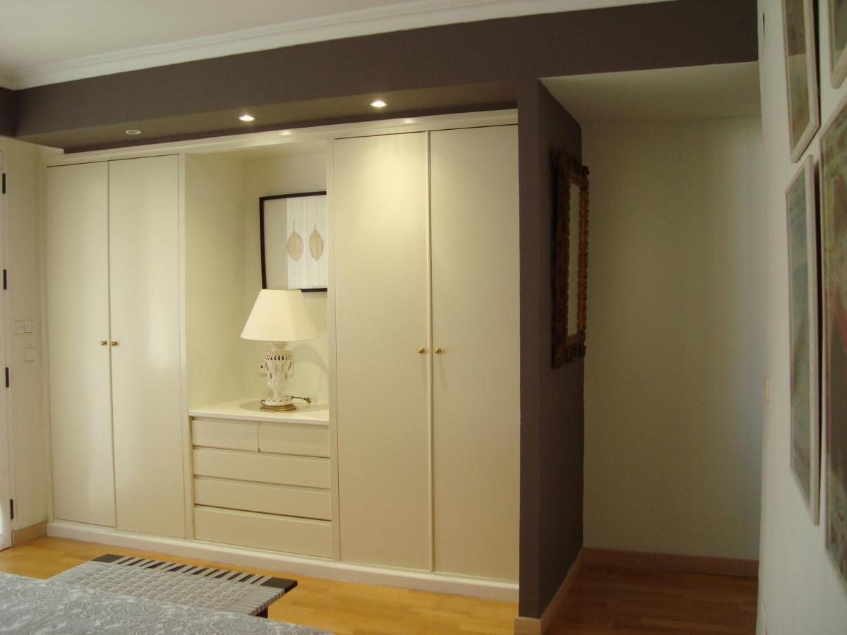 Апартаменты Apartamento La Carihuela - Urb. Eurosol Торремолинос Экстерьер фото