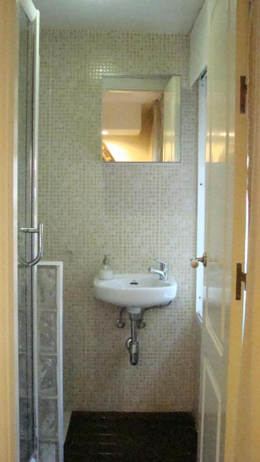 Апартаменты Apartamento La Carihuela - Urb. Eurosol Торремолинос Экстерьер фото
